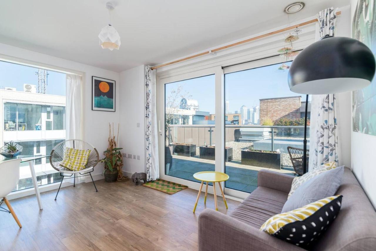Joivy Lovely Studio Flat With Terrace In Southeast Londres Exterior foto